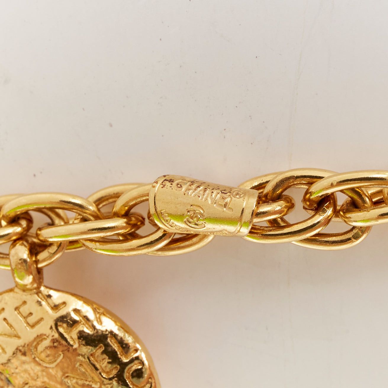 Chanel CHANEL Vintage gold tone Coco Mademoiselle Medallion chain princess necklace Size ONE SIZE - 9 Thumbnail