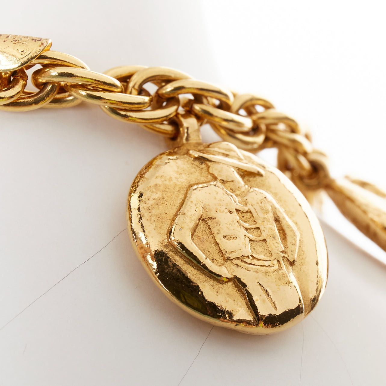 Chanel CHANEL Vintage gold tone Coco Mademoiselle Medallion chain princess necklace Size ONE SIZE - 7 Thumbnail