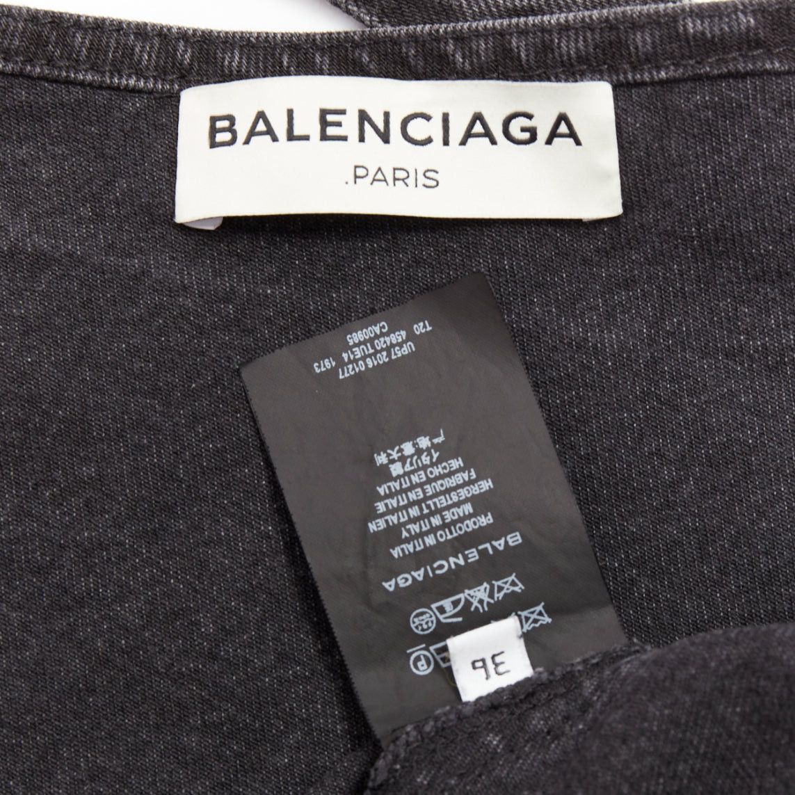 Balenciaga BALENCIAGA Demna 2016 washed grey denim front tie apron¬†top FR36 S Size S / US 4 / IT 40 - 8 Thumbnail