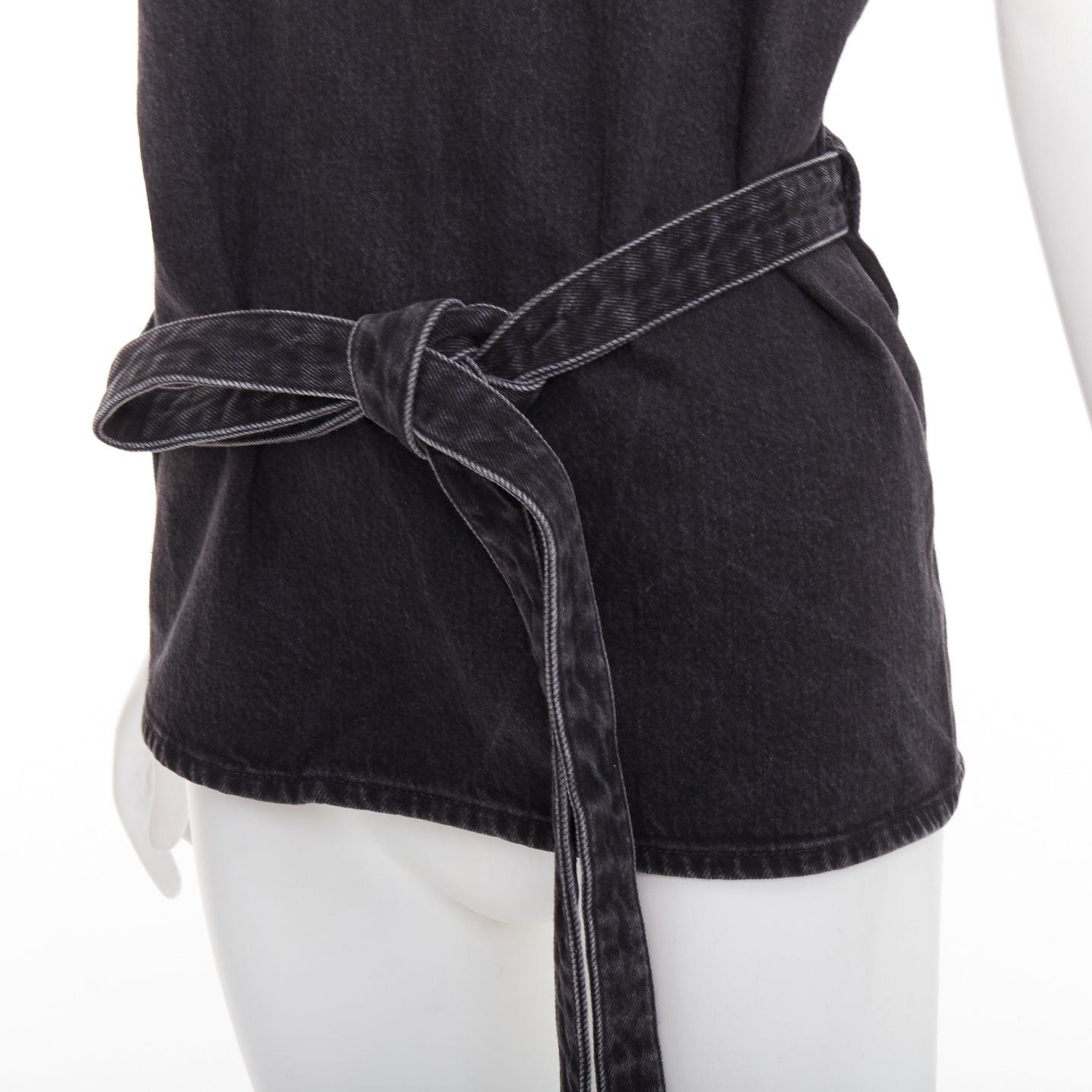 Balenciaga BALENCIAGA Demna 2016 washed grey denim front tie apron¬†top FR36 S Size S / US 4 / IT 40 - 7 Thumbnail