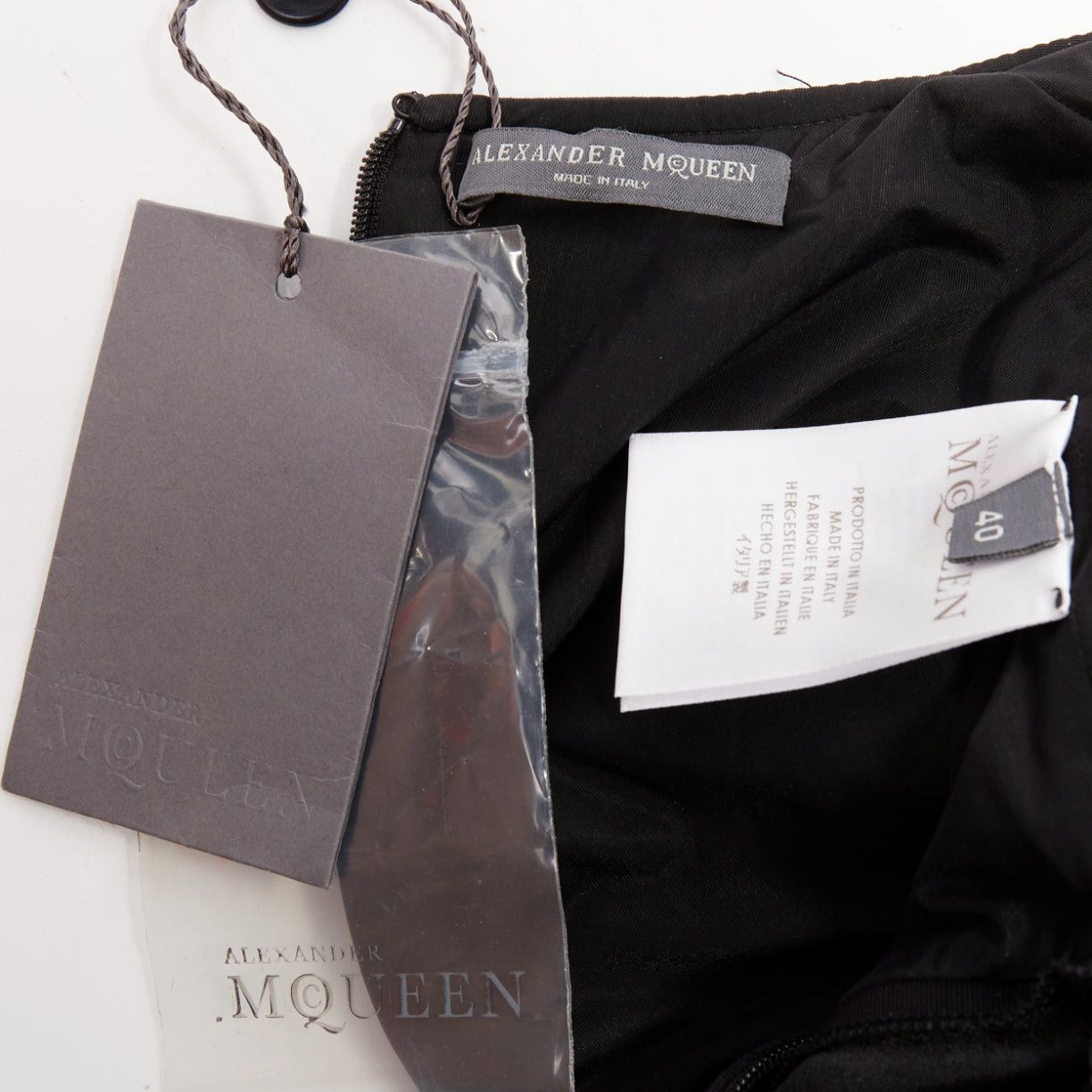 Alexander McQueen ALEXANDER MCQUEEN 2013 black cotton scoop neck short sleeve mini dress IT40 S Size S / US 4 / IT 40 - 8 Thumbnail