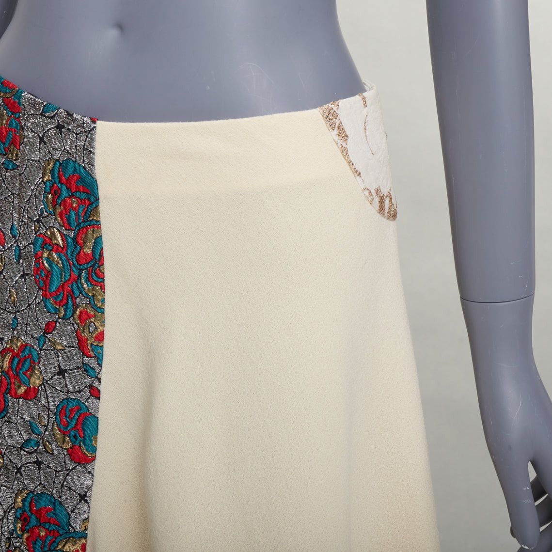 Stella McCartney STELLA MCCARTNEY 2015 cream wool blend silver ethnic jacquard midi skirt IT40 S Size 27" / US 4 / IT 40 - 7 Thumbnail