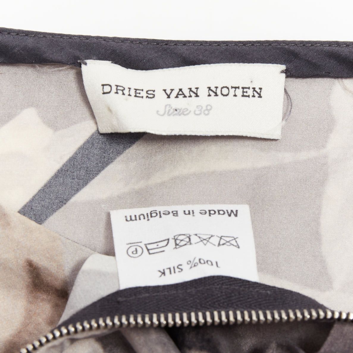 Dries Van Noten DRIES VAN NOTEN 2009 Vintage 100% silk floral print asymmetric drape dress FR38 M Size M / US 6-8 / IT 42-44 - 8 Thumbnail