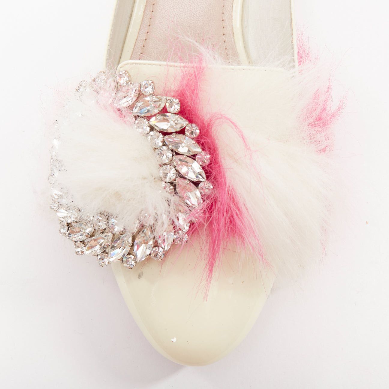 Miu Miu MIU MIU 2017 cream patent white pink faux fur buckle flats EU37.5 Size US 7.5 / IT 37.5 - 6 Thumbnail