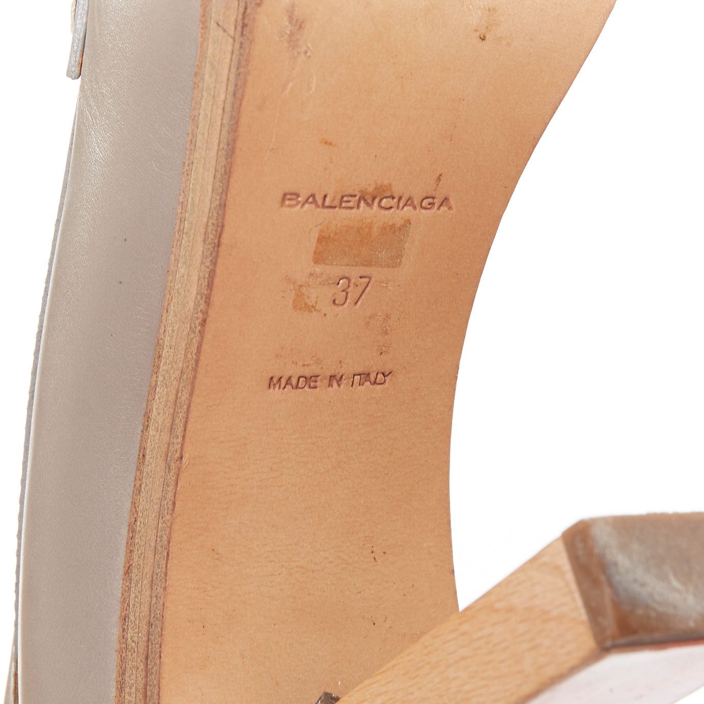 Balenciaga rare BALENCIAGA Vintage grey leather colourful wooden block heel loafer EU37 Size US 7 / IT 37 - 11 Thumbnail