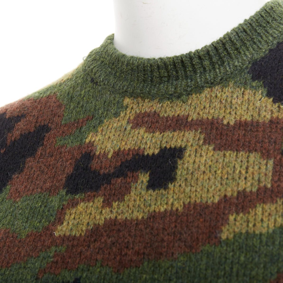 Miu Miu MIU MIU 2019 green brown 100% virgin wool camouflage cropped sweater pullover IT36 XXS Size XS / US 0-2 / IT 36-38 - 2 Thumbnail