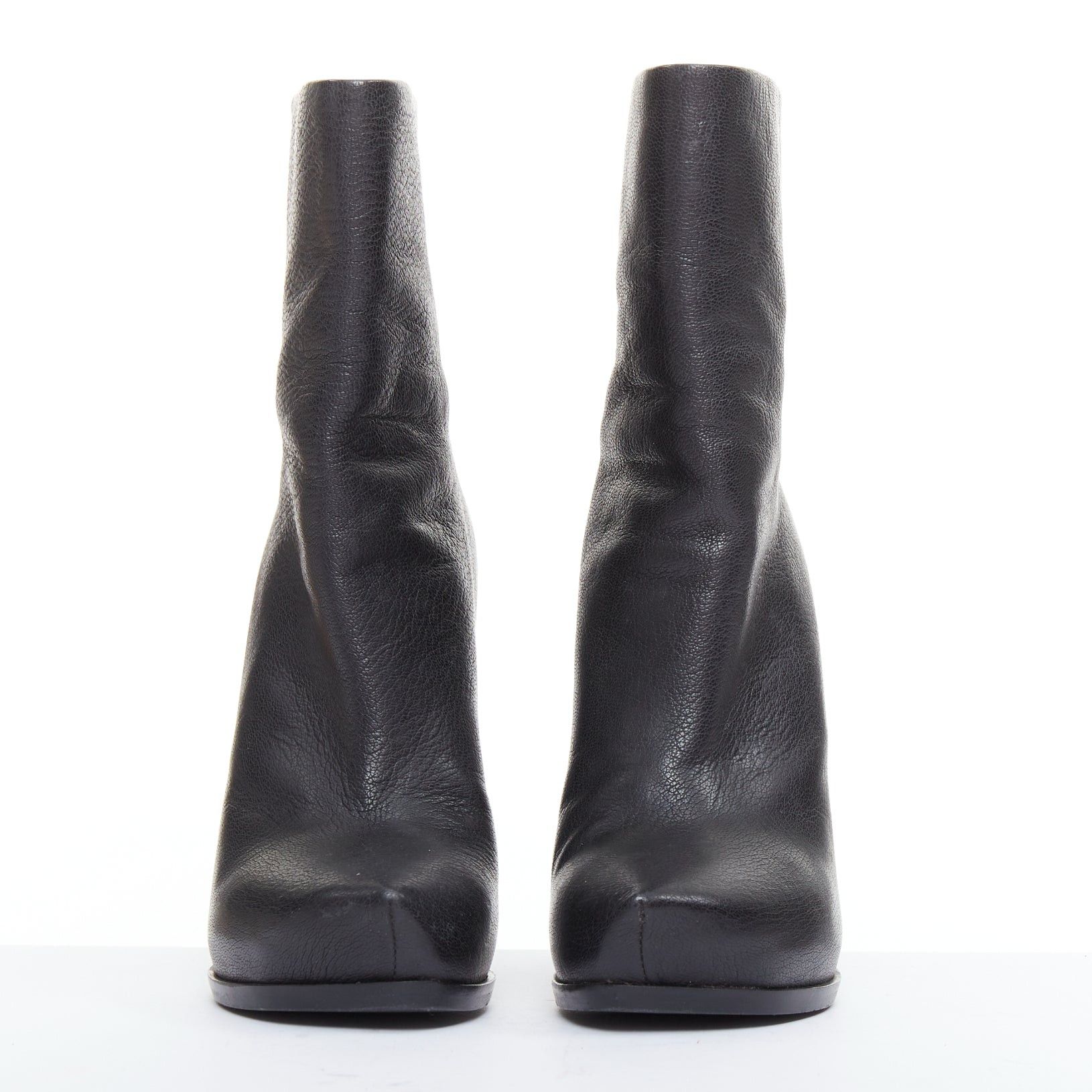 Lanvin LANVIN AW11 Runway black grained leather sculpted point toe stiletto ankle boots EU36.5 Size US 6.5 / IT 36.5 - 3 Thumbnail