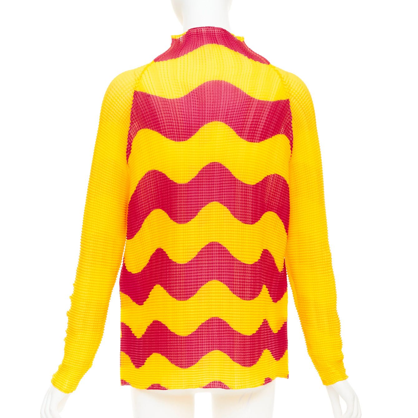 Issey Miyake rare ISSEY MIYAKE Pleats Please graphic yellow red wave plisse high neck top JP2 M Size M / US 6-8 / IT 42-44 - 5 Thumbnail