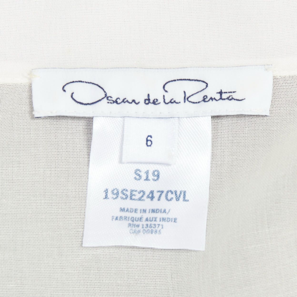 Oscar De La Renta OSCAR DE LA RENTA S19 Runway cream sheer embroidery shell belt anglais dress US6 M Size M / US 6-8 / IT 42-44 - 8 Thumbnail