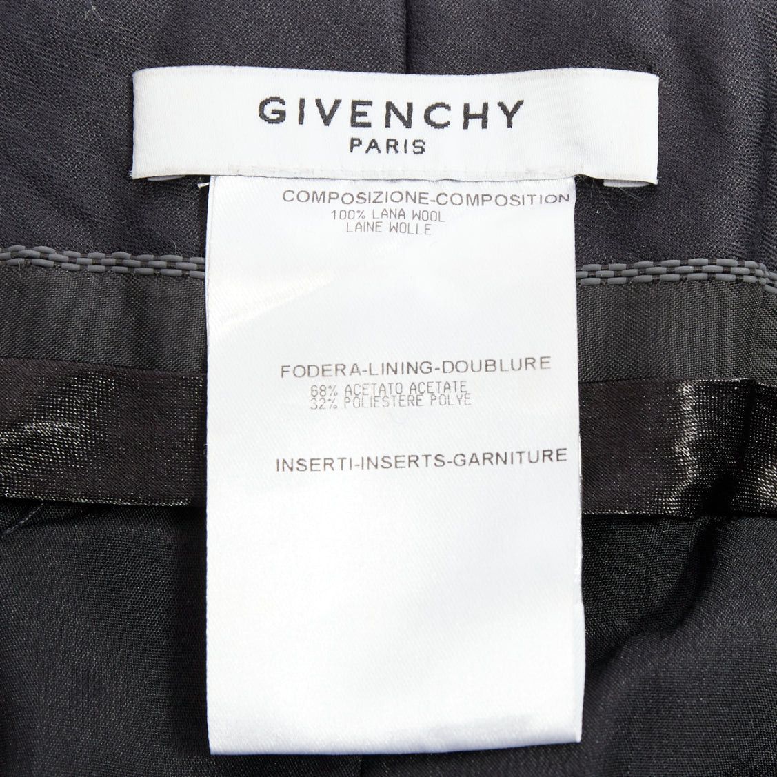 Givenchy GIVENCHY Tisci 100% wool black red peony floral high rise shorts Size 27" / US 4 / IT 40 - 8 Thumbnail