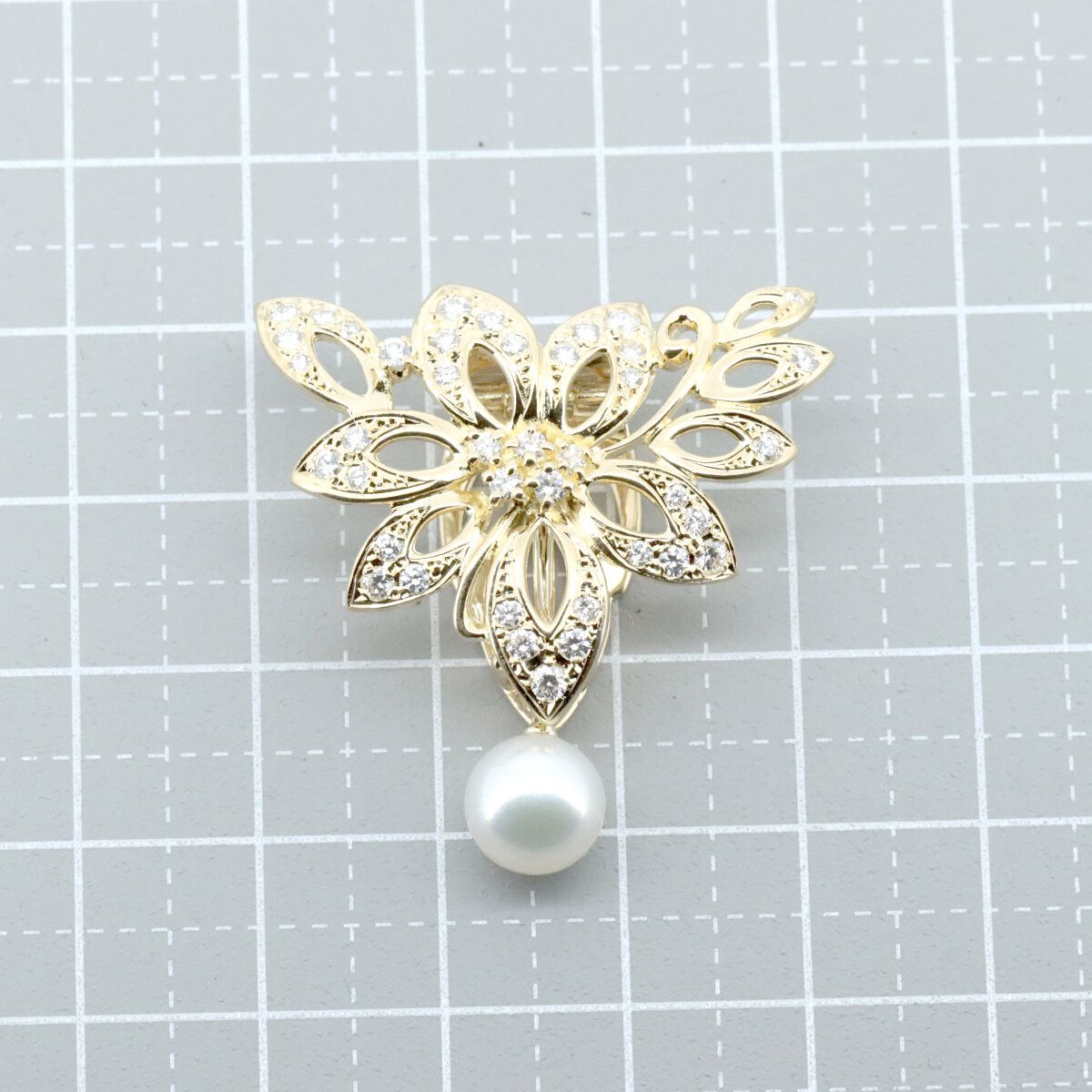 Mikimoto Mikimoto Mikimoto Au750 Pearl Diamond Pendant Crocodile skin Pendant DUTY FREE for USA Size ONE SIZE - 6 Thumbnail