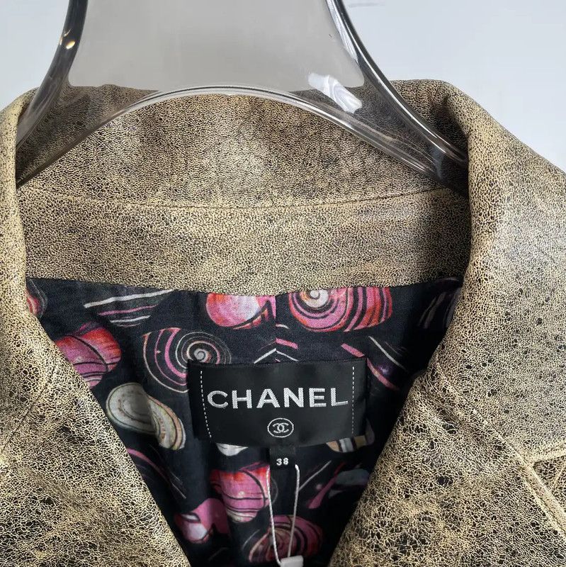 Chanel Chanel Vintage Brown Distressed Leather Cardigan 0089 Size M / US 6-8 / IT 42-44 - 4 Thumbnail
