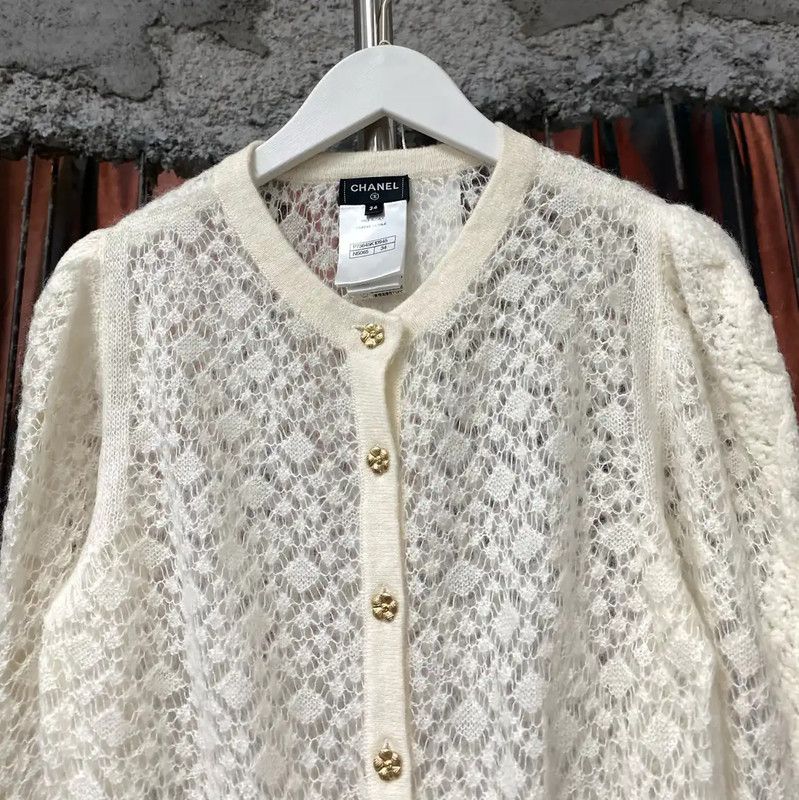 Chanel Chanel White Long Sleeve Cropped Knit Sweater 0089 Size ONE SIZE - 3 Thumbnail