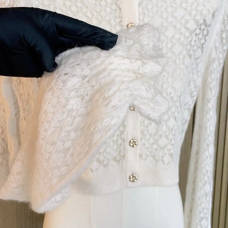 Chanel Chanel White Alpaca Wool Puff Sleeve Cardigan 0089 Size S / US 4 / IT 40 - 6 Thumbnail