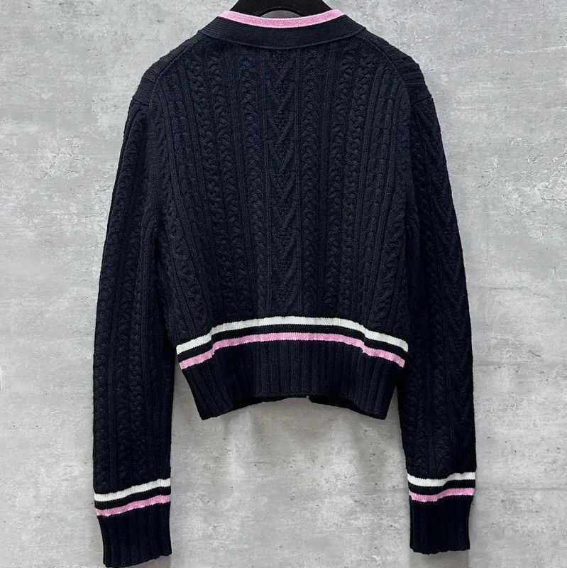 Chanel Chanel Black Cashmere Women's Cardigan 0089 Size M / US 6-8 / IT 42-44 - 2 Thumbnail