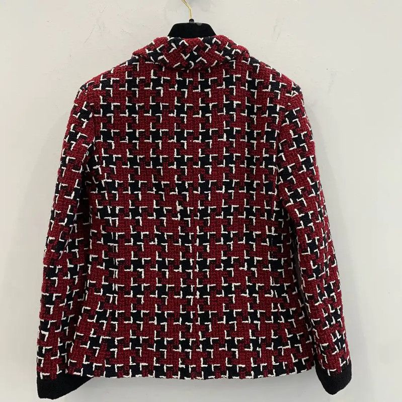 Chanel Chanel Red Wool Jacket for Women 0089 Size XS / US 0-2 / IT 36-38 - 3 Thumbnail