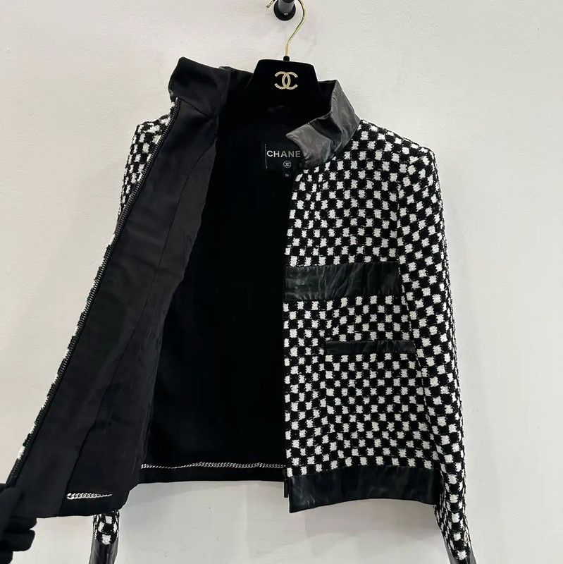 Chanel Chanel Black Wool Women's Jacket 0089 Size S / US 4 / IT 40 - 5 Thumbnail