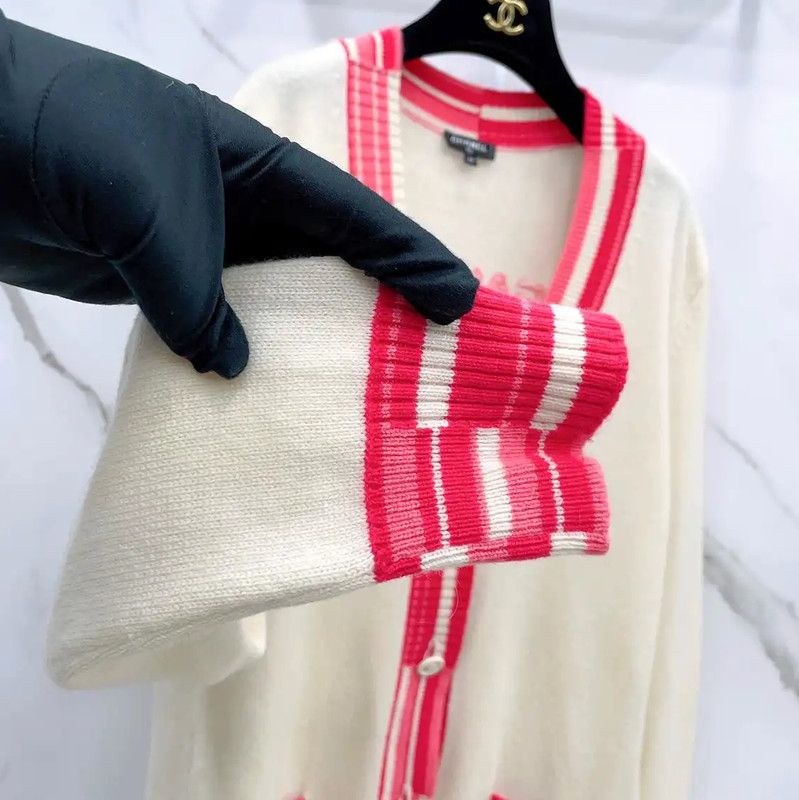 Chanel Chanel White Cashmere Long Sleeve Cardigan 0089 Size M / US 6-8 / IT 42-44 - 5 Thumbnail