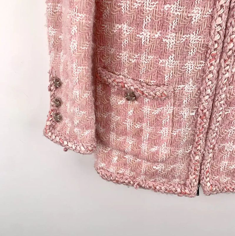 Chanel Chanel Pink Wool Women's Jacket 0089 Size XS / US 0-2 / IT 36-38 - 4 Thumbnail