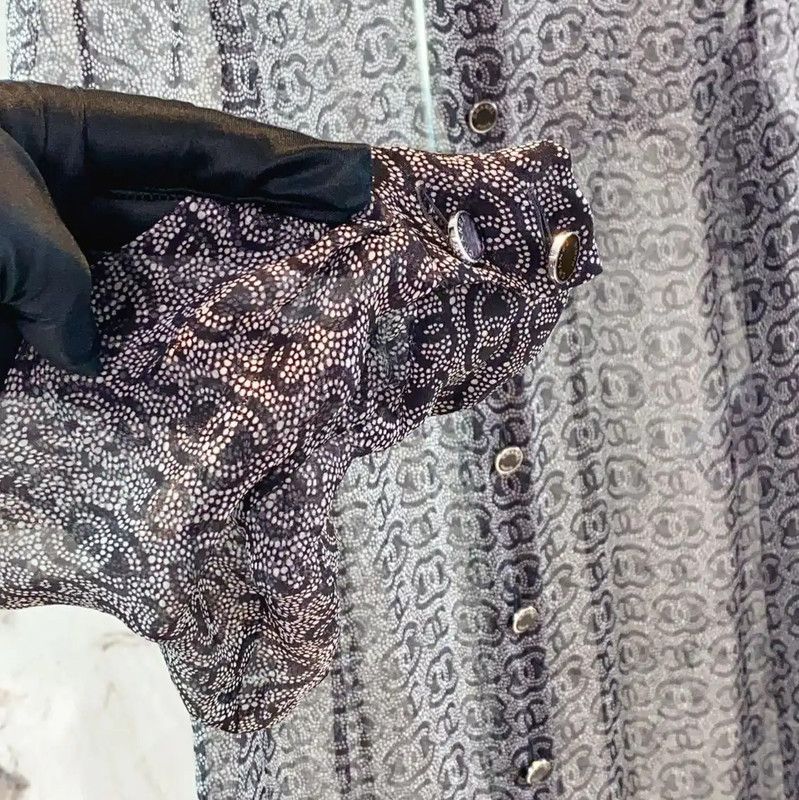 Chanel Chanel Black Silk Long Sleeve Shirt 0089 Size S / US 4 / IT 40 - 6 Thumbnail