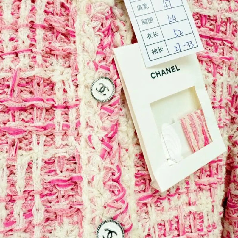 Chanel Chanel Pink Short Coat for Women 0089 Size S / US 4 / IT 40 - 3 Thumbnail