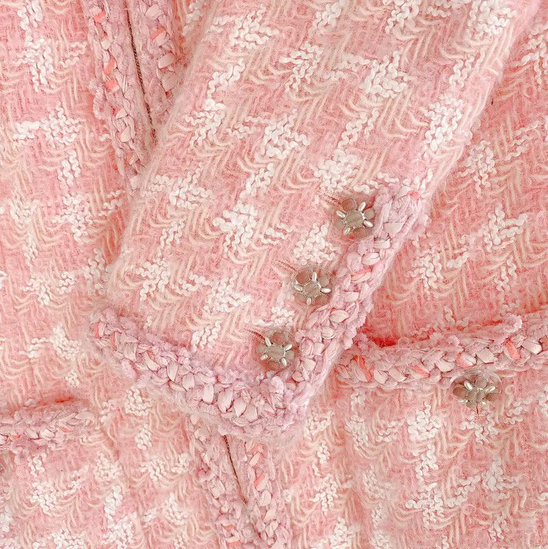 Chanel Chanel Pink Wool Boucle Women's Jacket 0089 Size M / US 6-8 / IT 42-44 - 5 Thumbnail