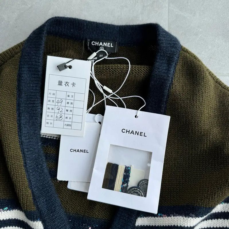 Chanel Chanel Black Women's Cardigan with Stripes 0089 Size M / US 6-8 / IT 42-44 - 3 Thumbnail
