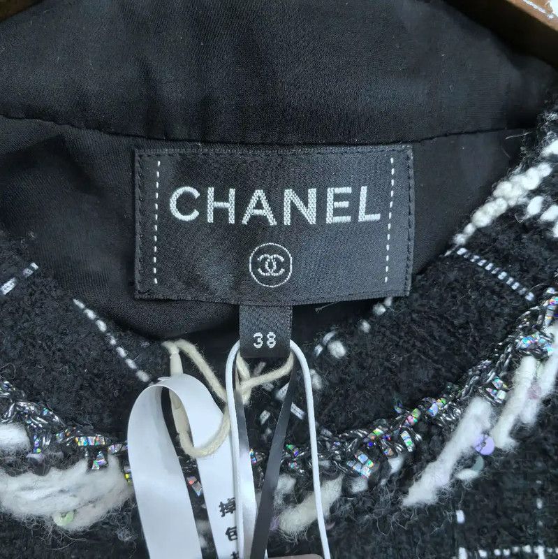 Chanel Chanel Black Wool Women's Jacket 0089 Size M / US 6-8 / IT 42-44 - 9 Thumbnail
