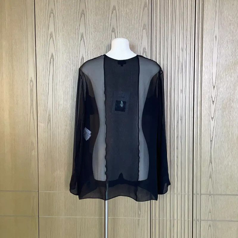 Chanel Chanel Short Sleeve Black Silk Blouse for Women 0089 Size S / US 4 / IT 40 - 3 Thumbnail