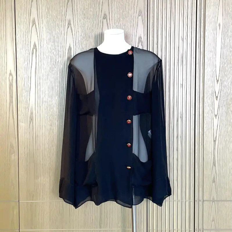 Chanel Chanel Short Sleeve Black Silk Blouse for Women 0089 Size S / US 4 / IT 40 - 2 Thumbnail