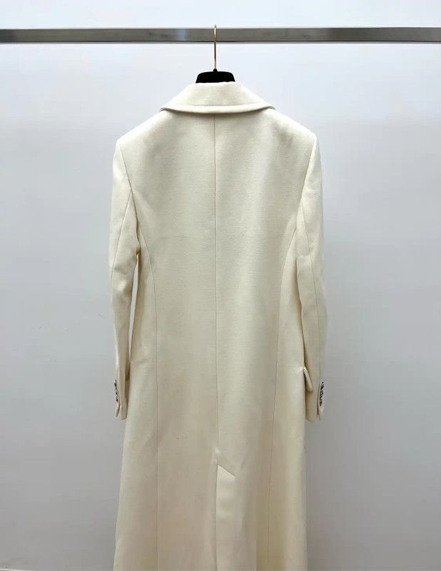 Chanel Chanel Women's Cream Long Coat 0089 Size M / US 6-8 / IT 42-44 - 2 Thumbnail
