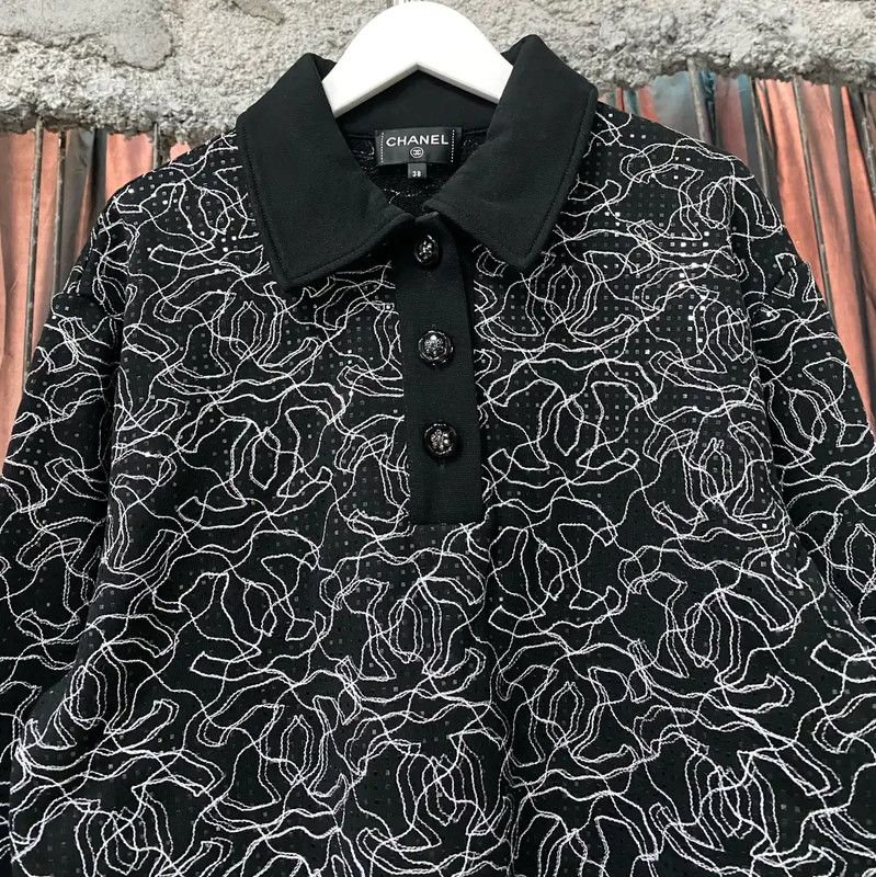 Chanel Chanel Black Long Sleeve Hoodie for Women 0089 Size ONE SIZE - 3 Thumbnail