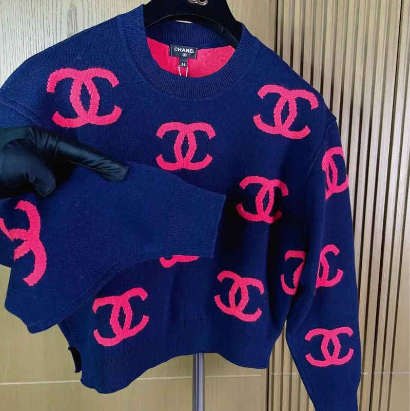 Chanel Chanel Blue Cashmere Women’s Long Sleeve Sweater 0089 Size S / US 4 / IT 40 - 5 Thumbnail