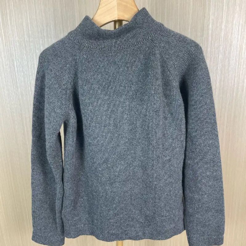 Chanel Gray Cashmere Cardigan for Women 0089