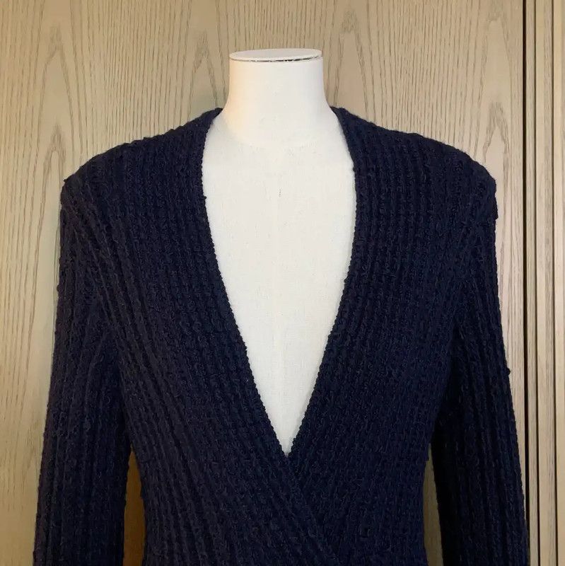 Chanel Chanel Women's Navy Wool Long Sleeve Pullover 0089 Size S / US 4 / IT 40 - 4 Thumbnail