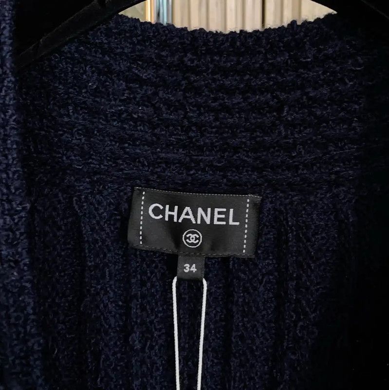 Chanel Chanel Women's Navy Wool Long Sleeve Pullover 0089 Size S / US 4 / IT 40 - 8 Thumbnail