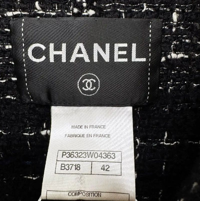 Chanel Chanel Black Women's Coat for Spring and Autumn 0089 Size S / US 4 / IT 40 - 2 Thumbnail