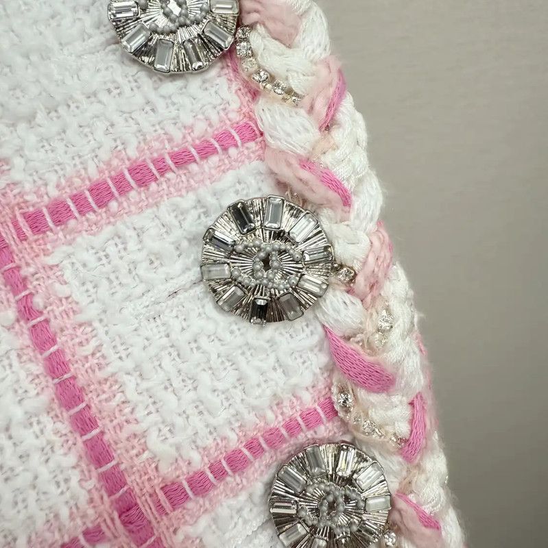 Chanel Chanel Pink Checked Women's Coat 0089 Size ONE SIZE - 4 Thumbnail