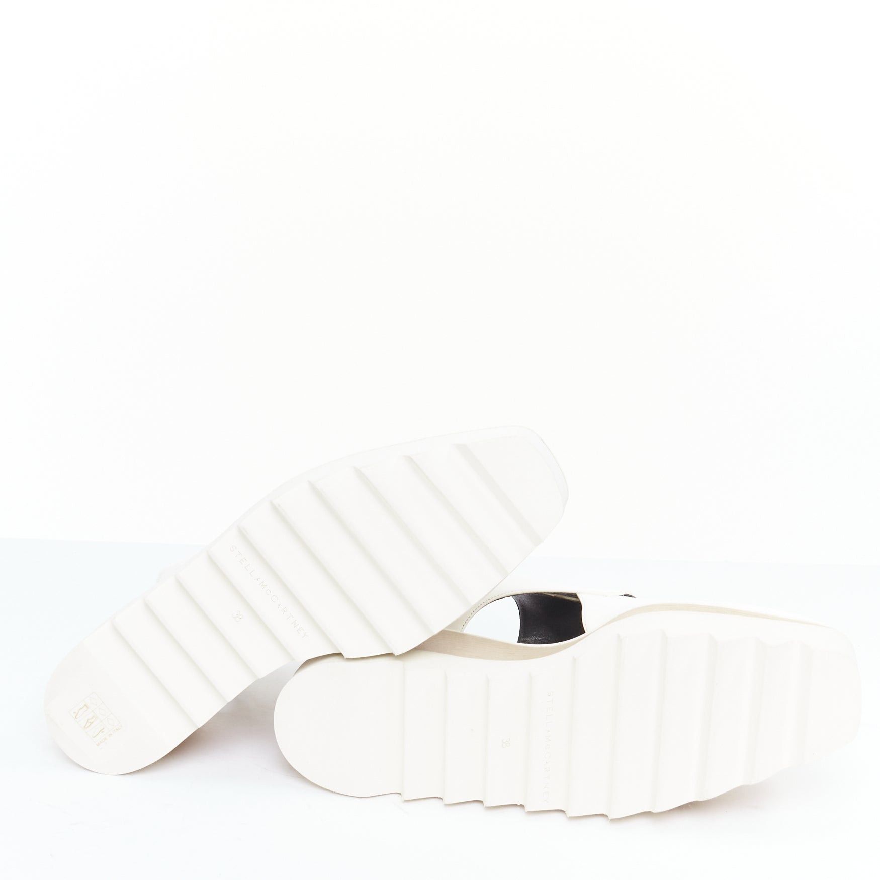 Stella McCartney STELLA MCCARTNEY Elyse white vegan leather lace up platforms EU39 Size US 9 / IT 39 - 11 Thumbnail