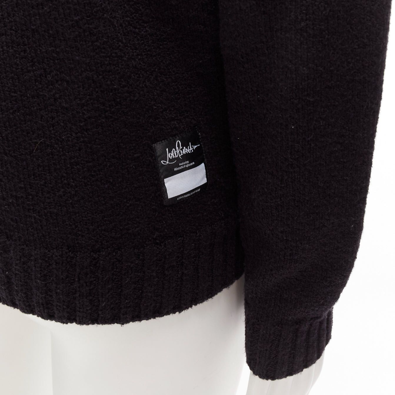 Loro Piana LORO PIANA 2021 Hiroshi Fujiwara black cotton logo tab round neck knit sweater M Size US M / EU 48-50 / 2 - 2 Thumbnail