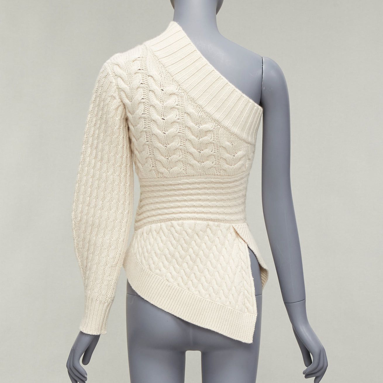 Burberry BURBERRY 100% cashmere cream one shoulder mixed cable knit pullover sweater XS Size S / US 4 / IT 40 - 5 Thumbnail