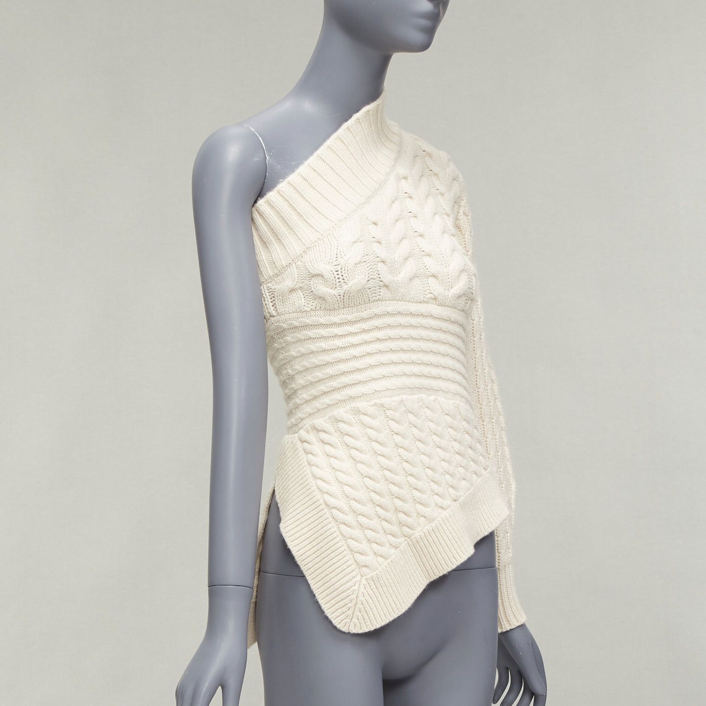 Burberry BURBERRY 100% cashmere cream one shoulder mixed cable knit pullover sweater XS Size S / US 4 / IT 40 - 3 Thumbnail