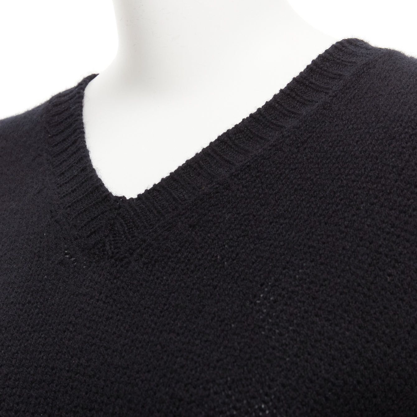 Dior CHRISTIAN DIOR 100% cashmere J'adior Amor black red cropped sweater FR34 XS Size XS / US 0-2 / IT 36-38 - 6 Thumbnail
