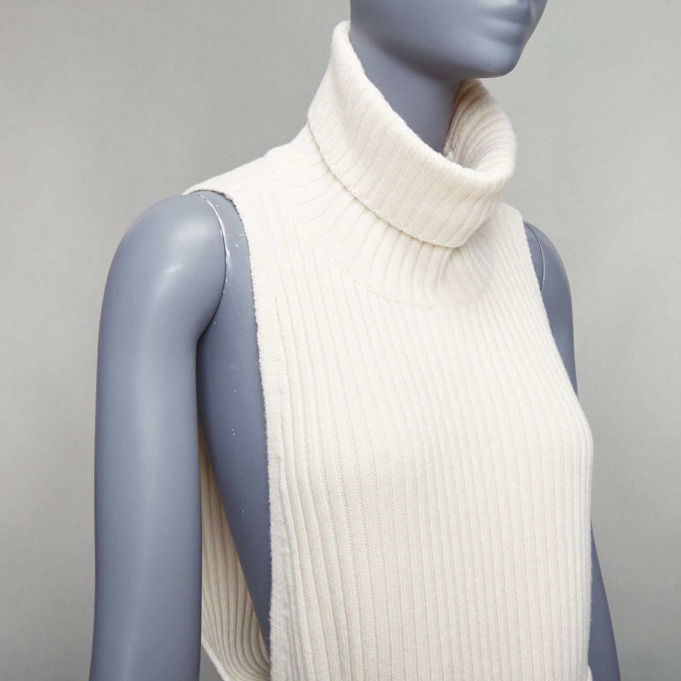 Tibi TIBI 100% merino wool cream ribbed belted side cut out funnel collar vest XS Size S / US 4 / IT 40 - 7 Thumbnail