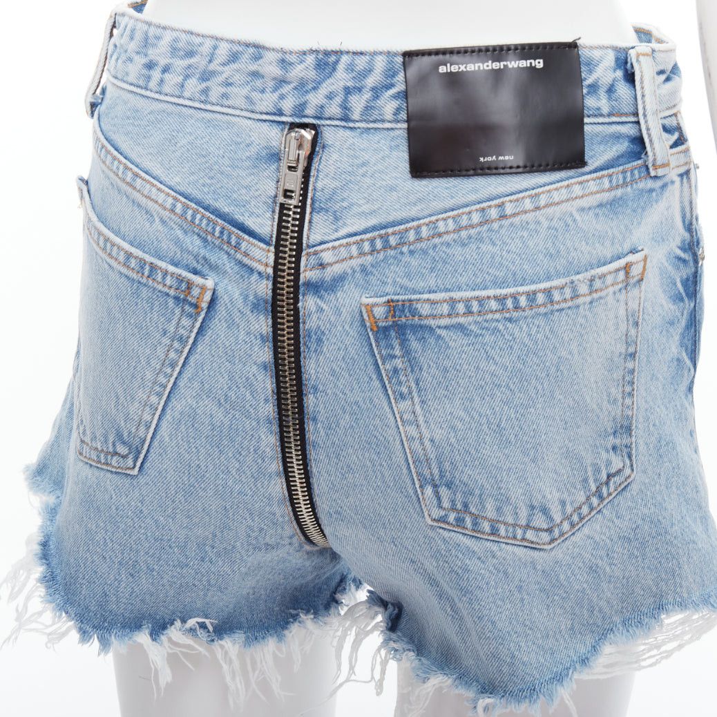 Alexander Wang ALEXANDER WANG Bite Zip blue washed denim hot pants shorts 25" Size 27" / US 4 / IT 40 - 6 Thumbnail