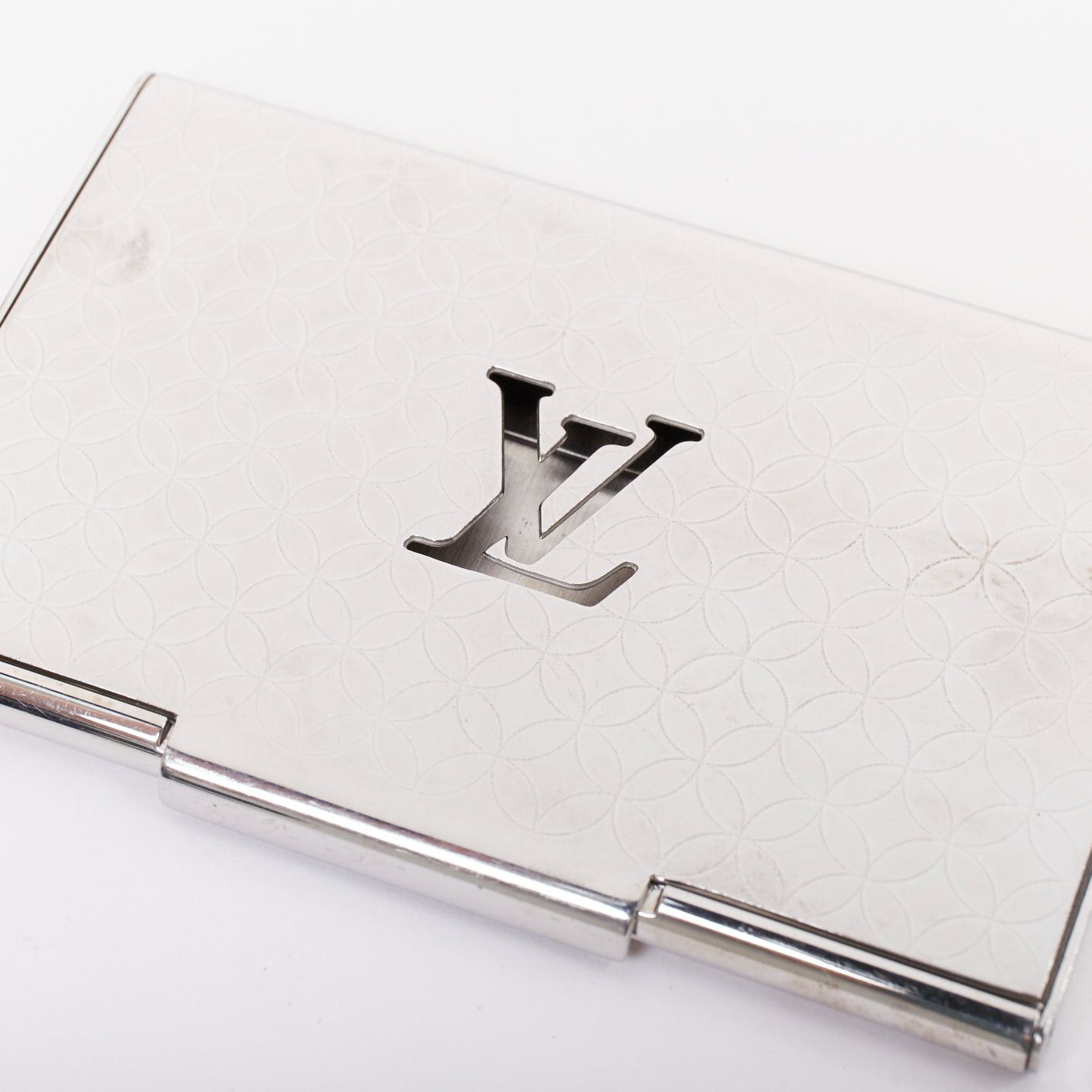 Louis Vuitton LOUIS VUITTON Porte Carte Champs Elysees silver tone metal cut out card holder Size ONE SIZE - 2 Thumbnail