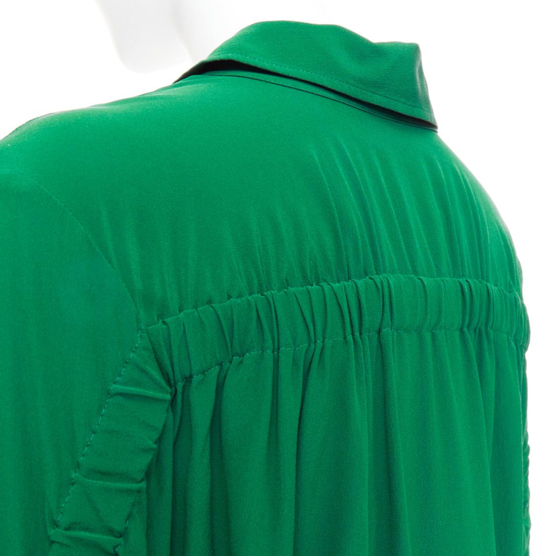 Stella McCartney STELLA MCCARTNEY 2017 kelly green 100% silk ruched sleeves dress shirt IT34 XXS Size XS / US 0-2 / IT 36-38 - 7 Thumbnail
