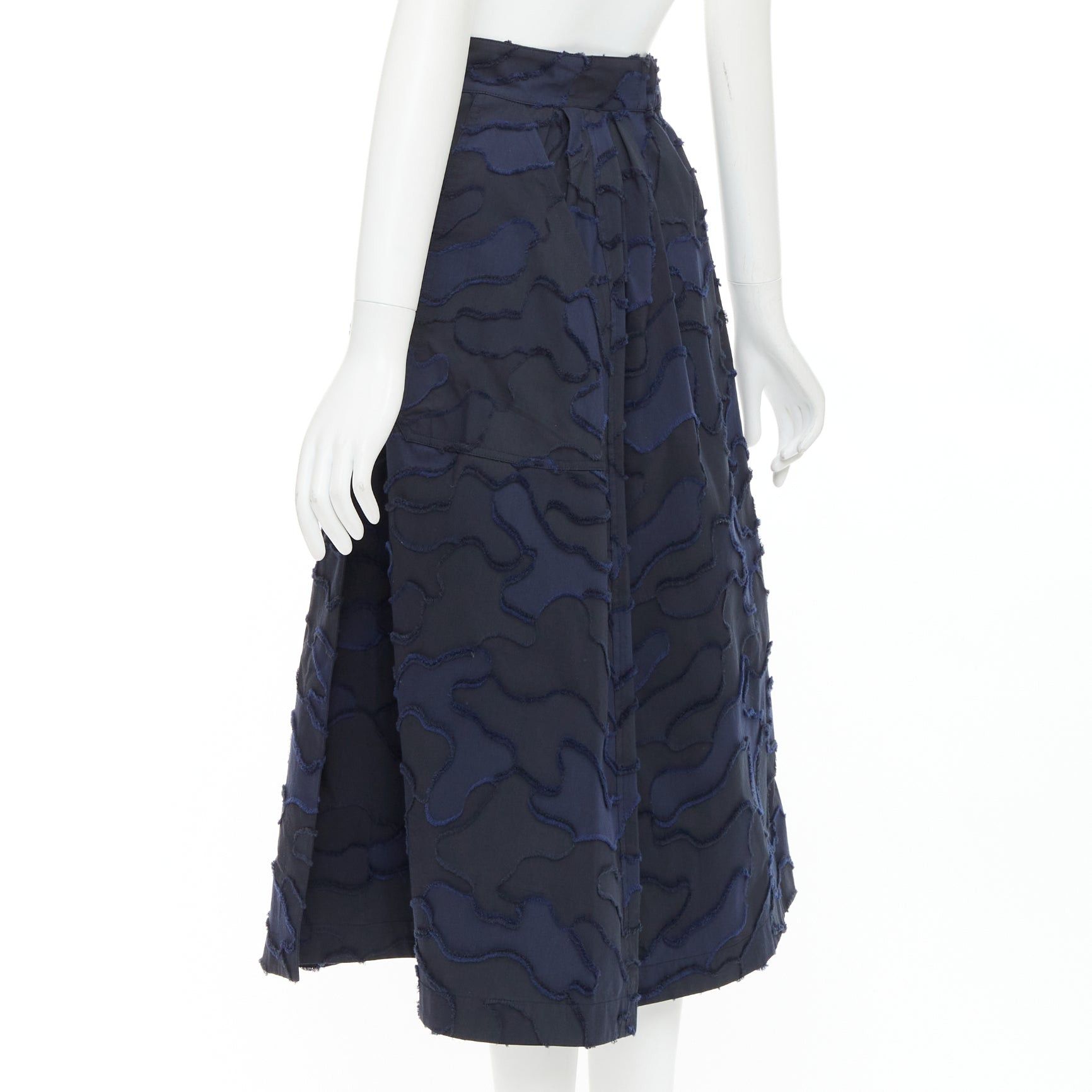 Dior CHRISTIAN DIOR 2020 Runway navy cotton camouflage jacquard midi skirt FR34 XS Size 26" / US 2 / IT 38 - 6 Thumbnail
