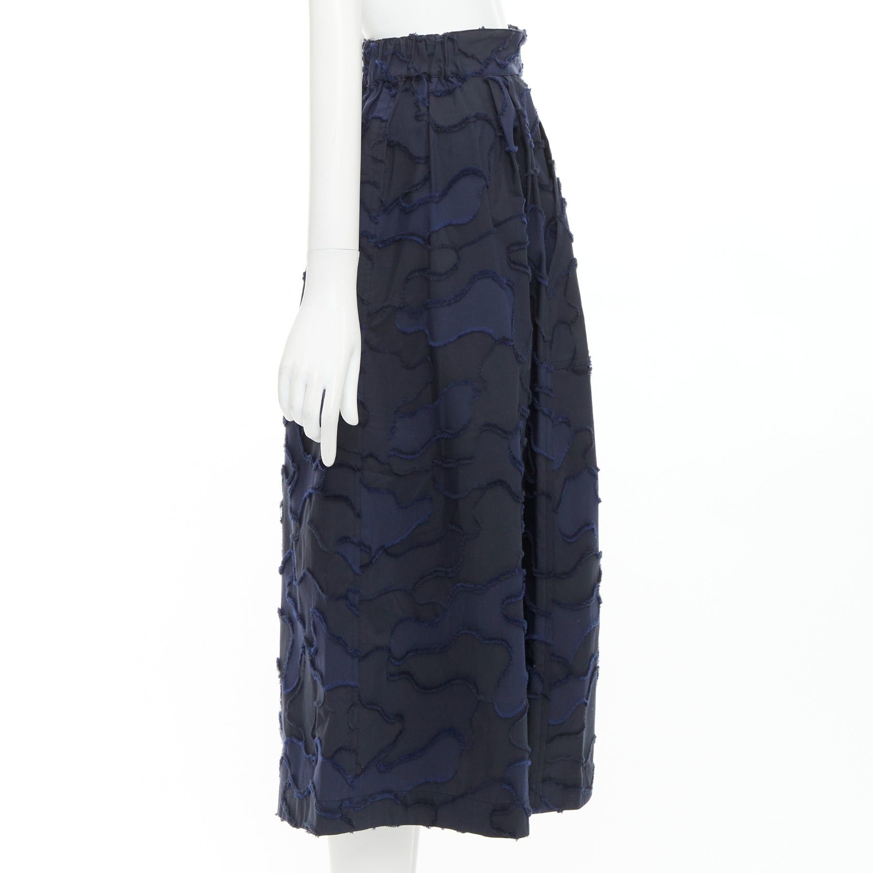 Dior CHRISTIAN DIOR 2020 Runway navy cotton camouflage jacquard midi skirt FR34 XS Size 26" / US 2 / IT 38 - 4 Thumbnail