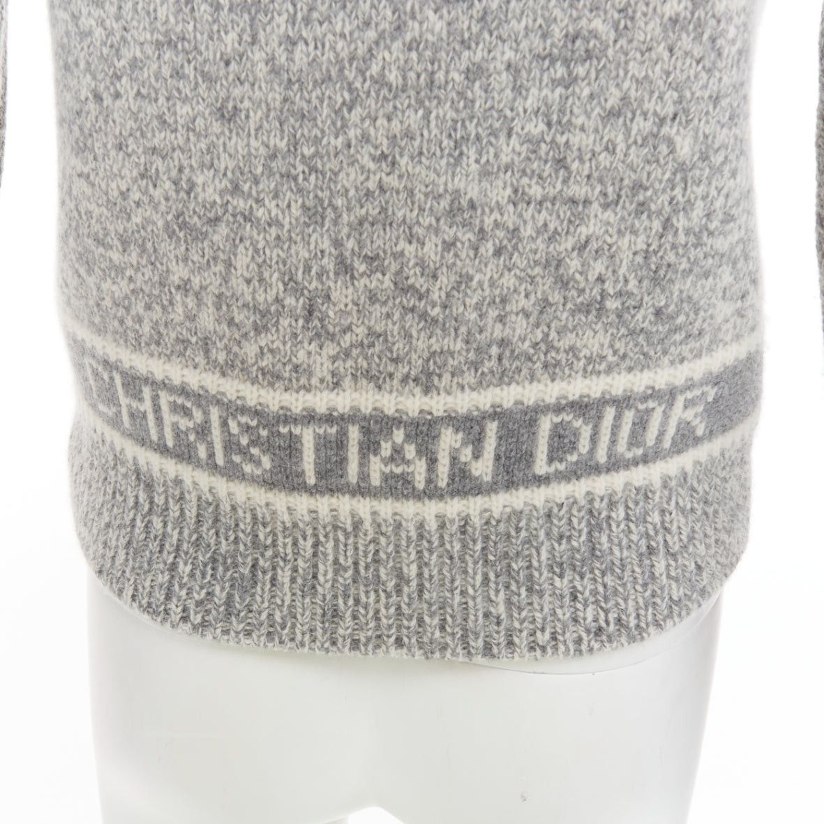 Dior CHRISTIAN DIOR 100% cashmere light grey wool striped logo sweater FR34 XS Size XS / US 0-2 / IT 36-38 - 2 Thumbnail